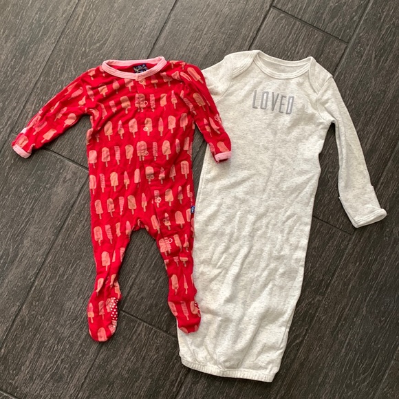 Kickee sleeper and layette gown - Picture 1 of 4